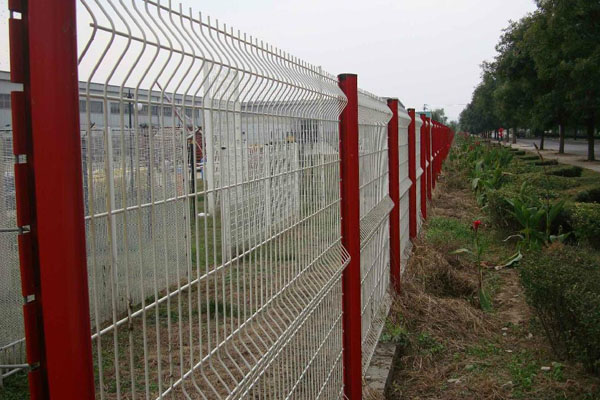 三角折彎護(hù)欄網(wǎng)